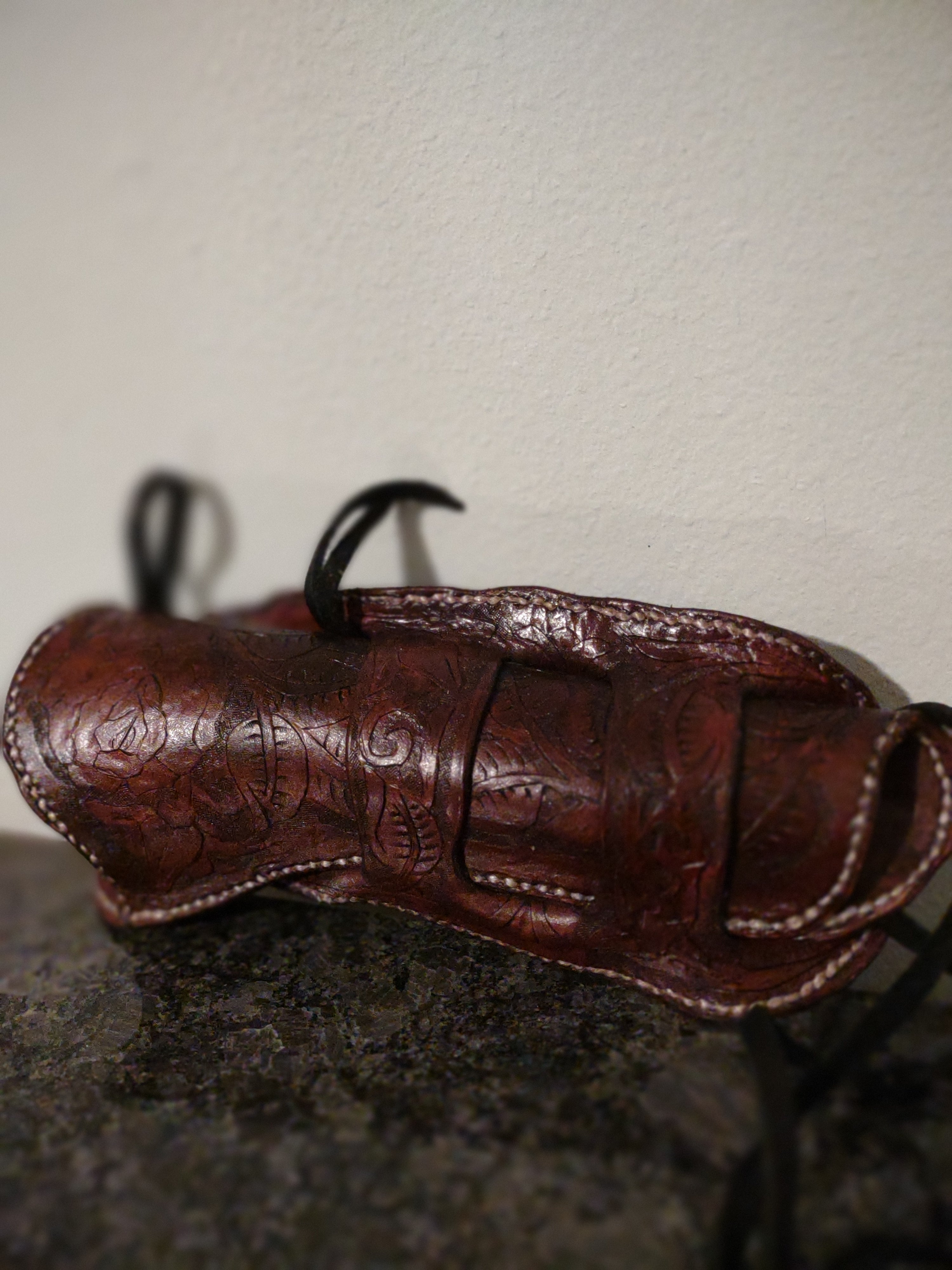 Fox Tree Creations custom leather western holster for a colt 45 revolver.