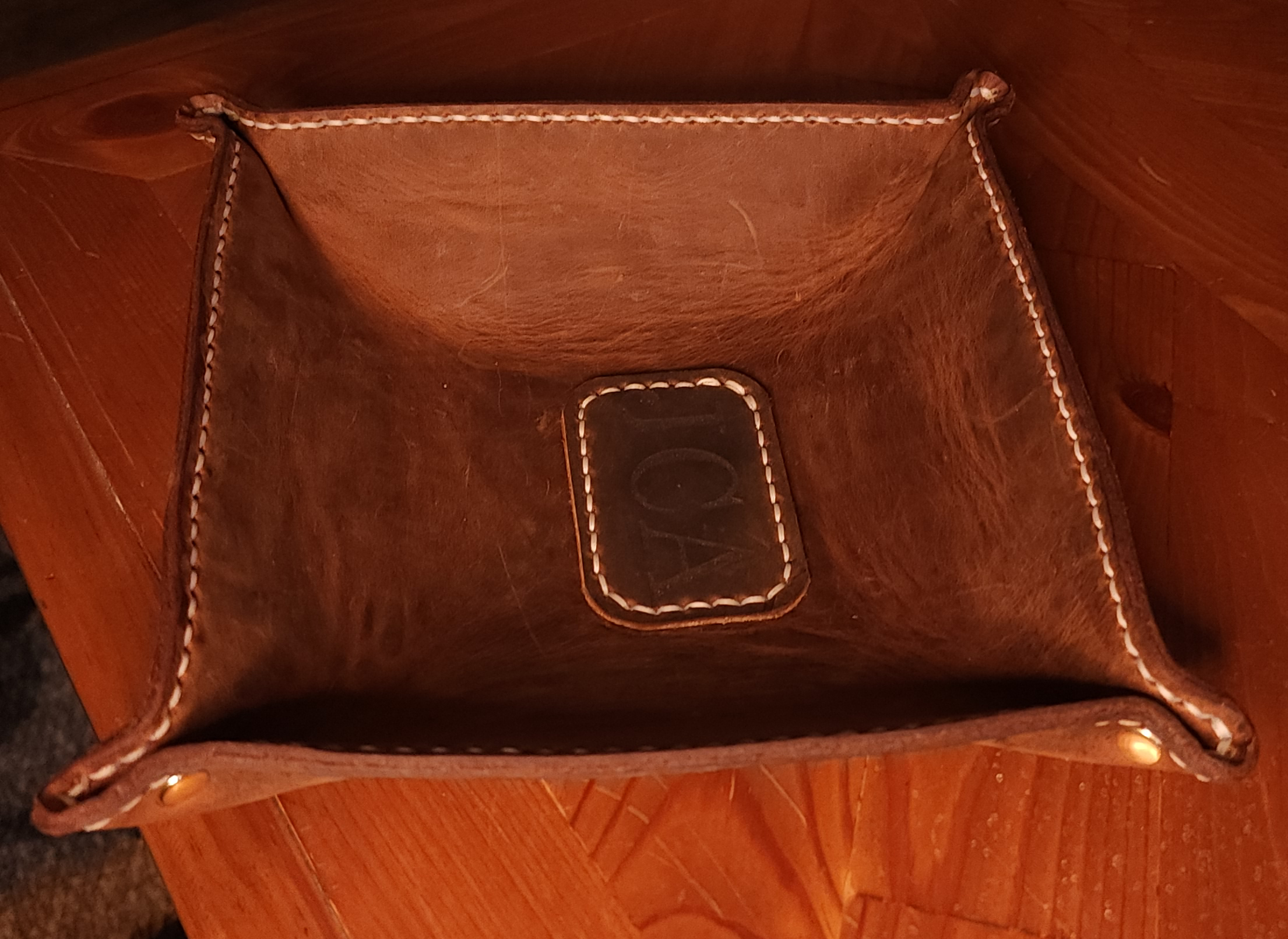 Fox Tree Creations full grain leather valet tray in brown with contrast stitching and corner snaps